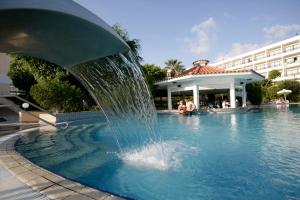 Piscina di Avanti Hotel o nelle vicinanze