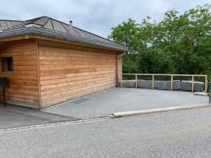 Hoone, kus puhkemaja asub