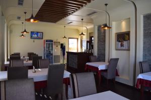 Restoran ili neka druga zalogajnica u objektu BluePoint Hotel