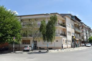 Afbeelding uit fotogalerij van Apartmani Centar Kumanovo in Kumanovo