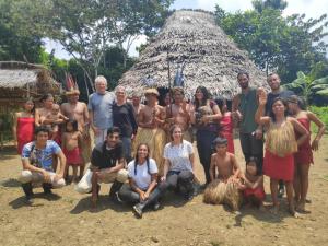 Niños alojados en Amazon Golden Snake Lodge