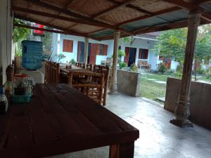 Gallery image of Sentul Hostel in Kuta Lombok