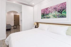 Imagem da galeria de EVEREST HOTEL em Hanói mais 93 fotografias