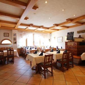 Fotografie z fotogalerie ubytování Weinhotel / Gasthaus zur Sonne v destinaci Ihringen