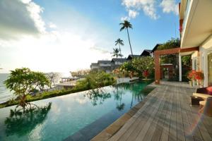 Kolam renang di atau di dekat Rajavilla Lombok Resort - Seaside Serenity