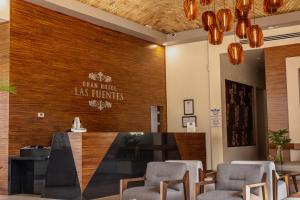 Ruang duduk di Gran Hotel Las Fuentes +33 gambar