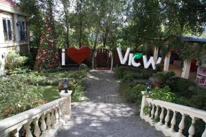 Taman di luar Viewpark Hotel Tagaytay