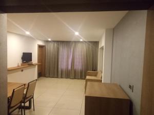 Fotografie z fotogalerie ubytování HOTEL SAVITHRI v destinaci Attingal