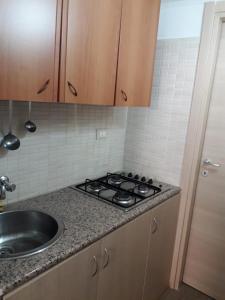 A kitchen or kitchenette at Casa Mariagrazia
