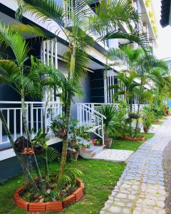 Taman di luar Sabaidee mansion&hotel