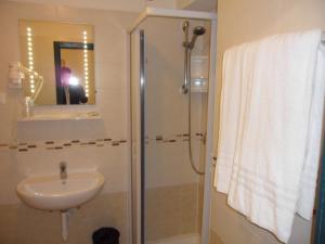 Koupelna v ubytování Hotel Rialto