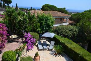 Zahrada ubytování ARTS HOUSE - Cabrils, Maresme, Barcelona
