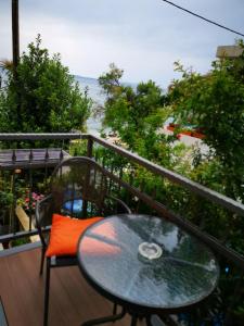 Un balcón o terraza de Apartments Diklo