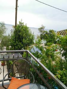Un balcón o terraza de Apartments Diklo