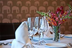 Juomia majoituspaikassa Rixwell Elefant Hotel