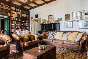 Et opholdsområde på Vintage Guest House - Casa do Escritor