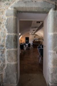 
Restaurant ou autre lieu de restauration dans l'établissement Hôtel Château du Poët-célard

