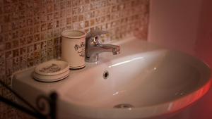 A bathroom at Villa Garden