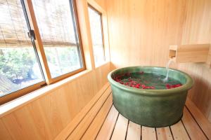 Gallery image ng Ichinomatsu Japanese Modern Hotel sa Takayama
