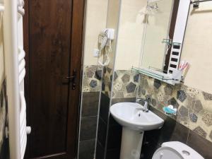 A bathroom at Paradise Kazbegi