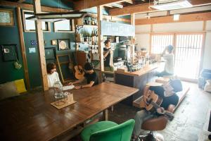 Khách lưu trú tại Fukuoka Guesthouse HIVE