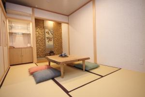 Seating area sa Ichinomatsu Japanese Modern Hotel