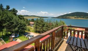 Φωτογραφία από το άλμπουμ του Guest House Slunchev Cviat σε Tsigov Chark
