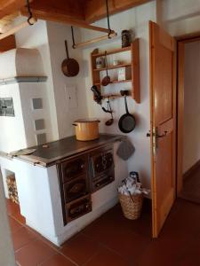 Kuchyň nebo kuchyňský kout v ubytování Ferienbauernhaus Stergut