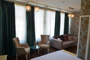 Posezení v ubytování Miller Hotel