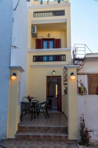 Balkón nebo terasa v ubytování Cosy House