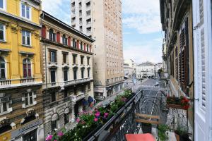 Výhľad na mesto Rijeka alebo výhľad na mesto priamo z apartmánu