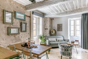 Χώρος καθιστικού στο Ma Maison à Valbonne - 3 Luxury Apartments in Heart of Village