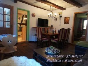 Televisyen dan/atau pusat hiburan di Ferienhaus Nostalgie