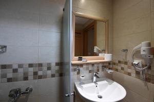 Kúpeľňa v ubytovaní Tassos Rooms