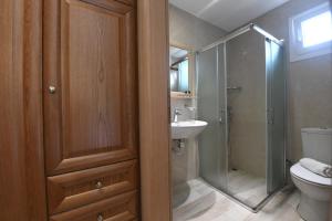 Kúpeľňa v ubytovaní Tassos Rooms