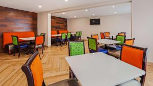 フローレンスにあるSureStay Hotel by Best Western Florenceのギャラリーの写真