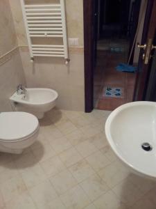 Kylpyhuone majoituspaikassa Rifugio Del Pettirosso
