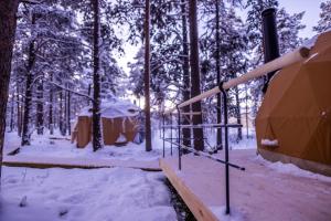 GLØD Aurora Canvas Dome v zimě