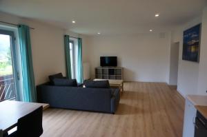 A television and/or entertainment centre at Haus Peter
