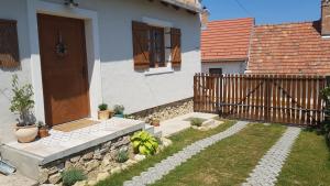 Vonkajšia záhrada v ubytovaní Koloska House