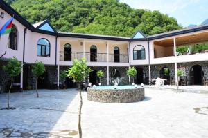 Gallery image of SİMSEK HOTEL&Restourant in Qax