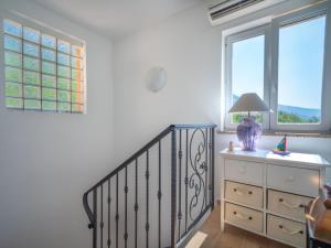 Fotografie z fotogalerie ubytování Holiday Home Ivona by Interhome v destinaci Drivenik