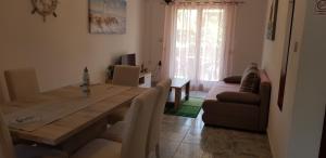 Posezení v ubytování APARTMAN MASTER LUPI M&S