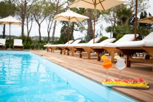 Bazén v ubytování Casa tua Spa Resort nebo v jeho okolí