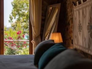 A bed or beds in a room at Angolo di paradiso sul mare