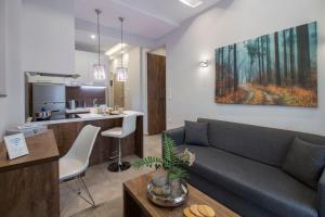 Posedenie v ubytovaní FLOW - White Tower Two Bedroom Suite
