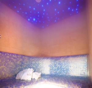 Posteľ alebo postele v izbe v ubytovaní Pensjonat Śnieżka SPA