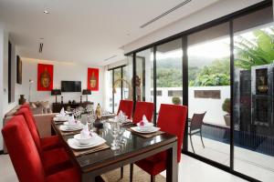 Gallery image of By The Lake Villas in Nai Harn Beach