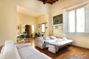 Postel nebo postele na pokoji v ubytování Appartamento La Terrazza Firenze centro storico