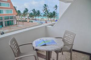 Bazén v ubytování Hotel Portobelo Convention Center nebo v jeho okolí
